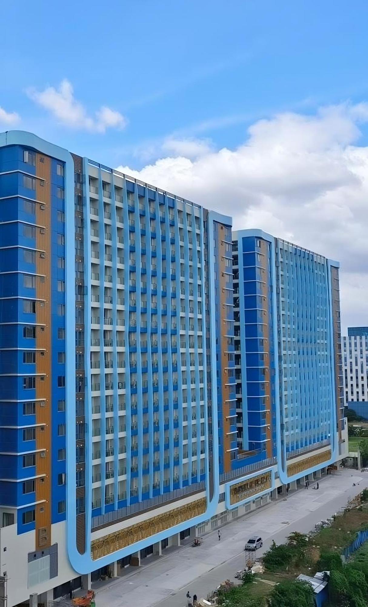 L Condotel Paranaque City Dış mekan fotoğraf