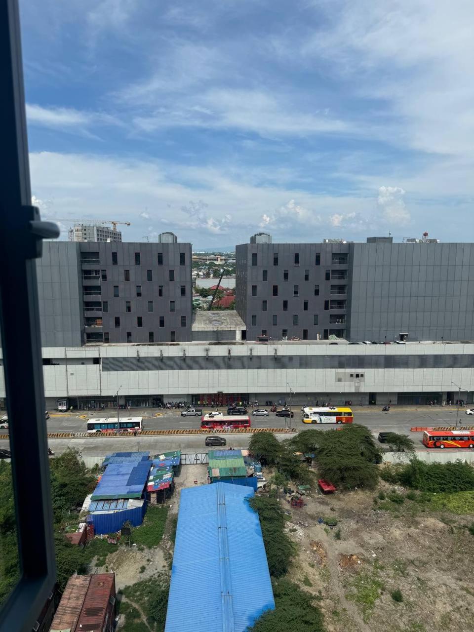 L Condotel Paranaque City Dış mekan fotoğraf
