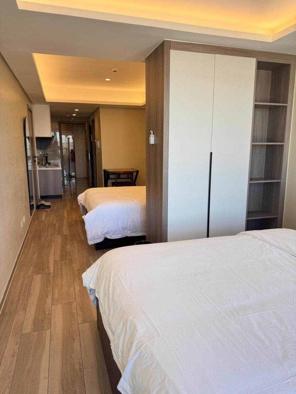 L Condotel Paranaque City Oda fotoğraf