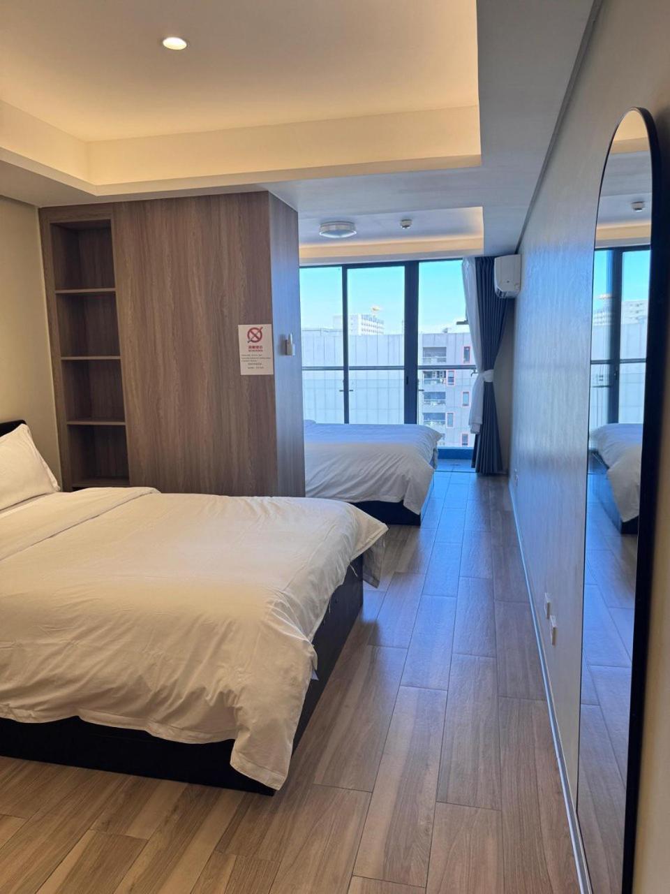 L Condotel Paranaque City Oda fotoğraf