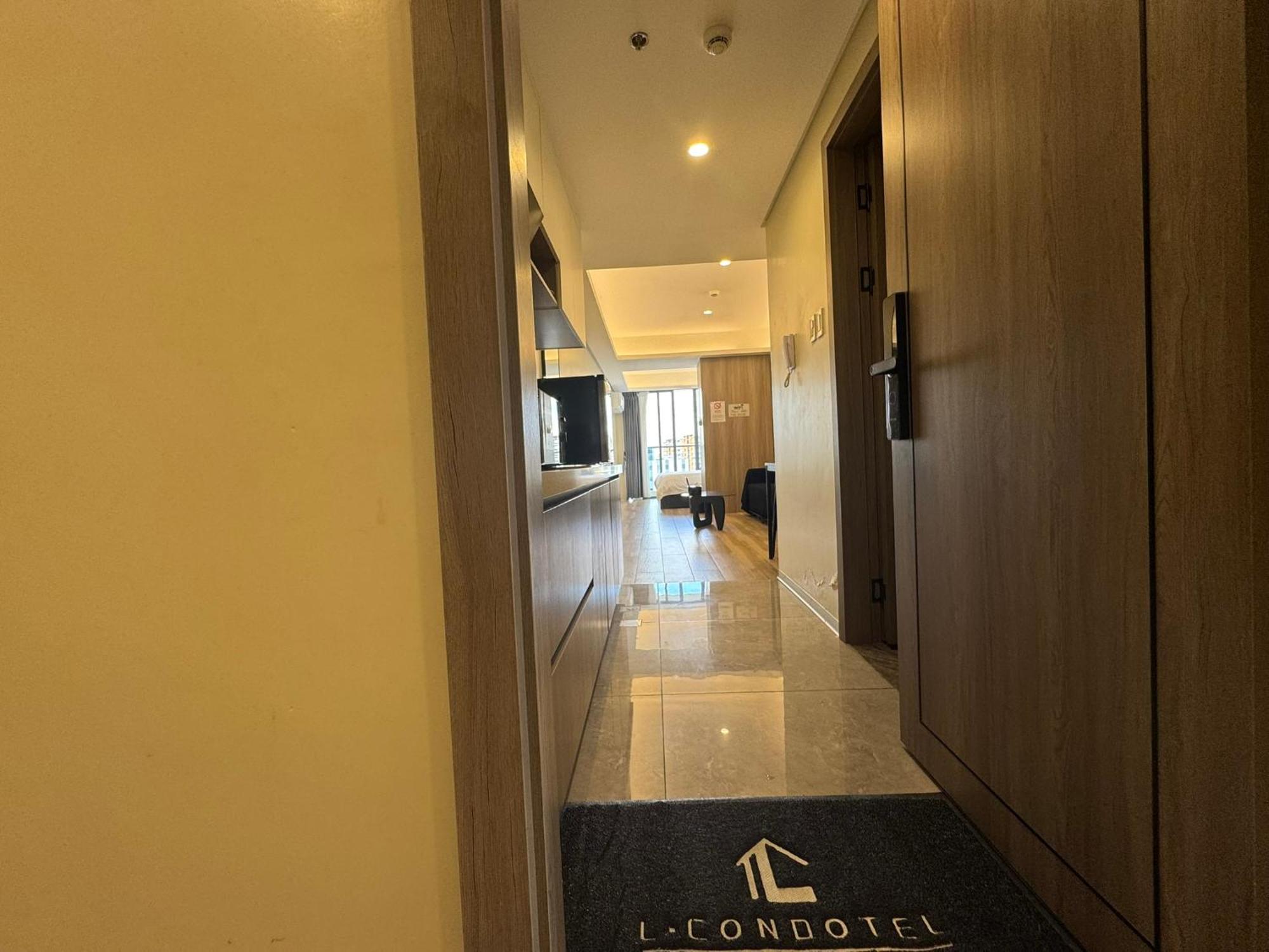 L Condotel Paranaque City Dış mekan fotoğraf