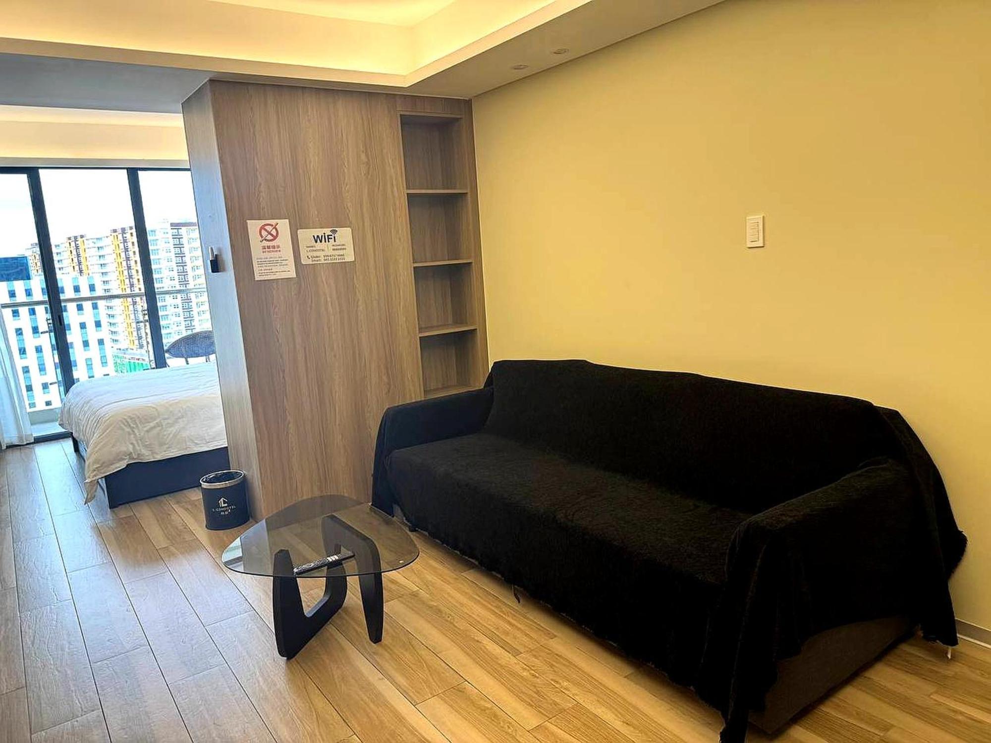 L Condotel Paranaque City Dış mekan fotoğraf